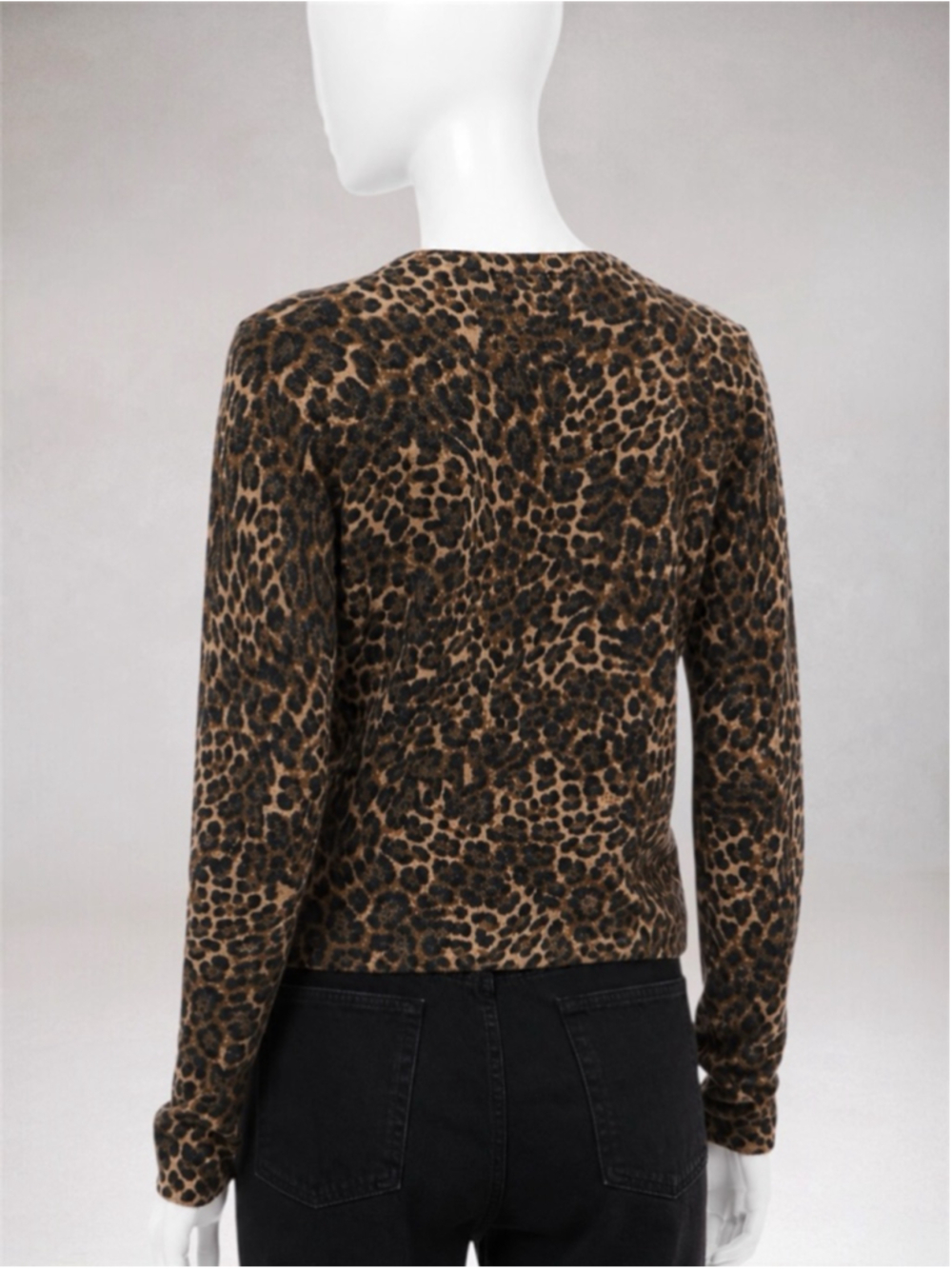 GAP Women’s Leopard Print Button-Front Cardigan Sweater – Size Small T - Picture 5 of 12